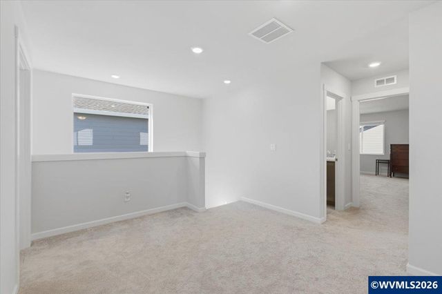 5954 Henshaw St SE, Albany, OR 97322