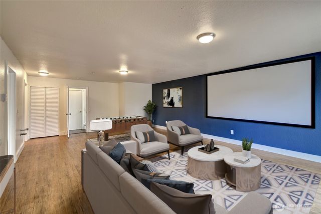 733 104th Street, Seattle, WA 98133
