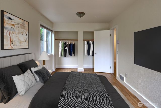 733 104th Street, Seattle, WA 98133