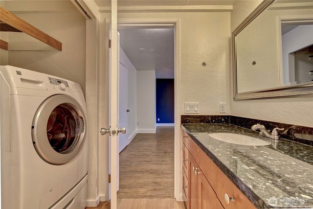 733 104th Street, Seattle, WA 98133