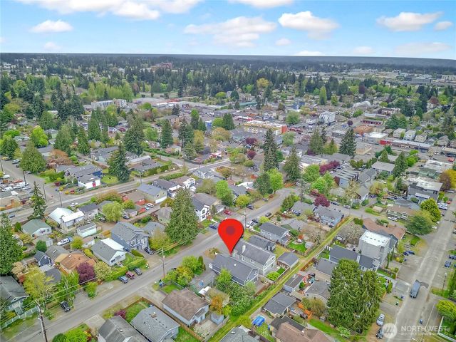 733 104th Street, Seattle, WA 98133