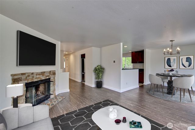 733 104th Street, Seattle, WA 98133