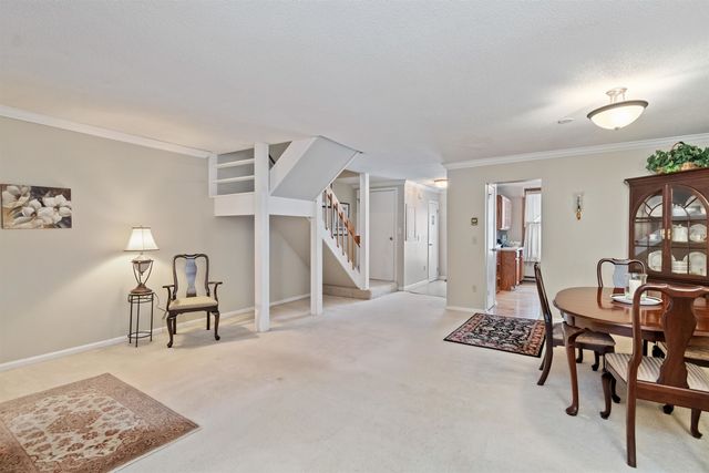 K3 Stonehedge Drive, South Burlington, VT 05403