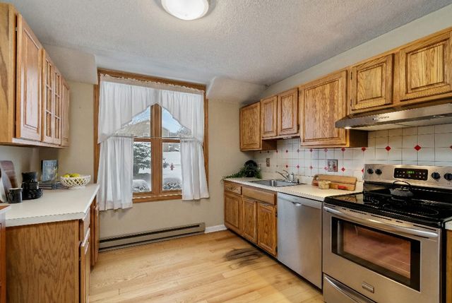 K3 Stonehedge Drive, South Burlington, VT 05403