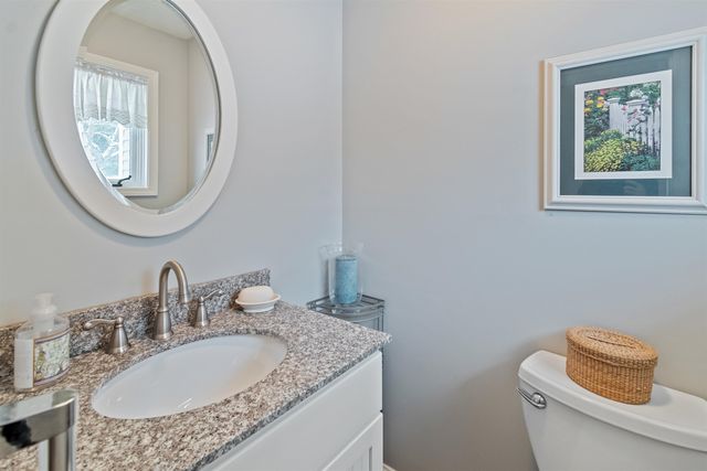 K3 Stonehedge Drive, South Burlington, VT 05403