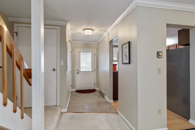 K3 Stonehedge Drive, South Burlington, VT 05403