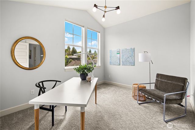 925 Martin Luther King Jr Way, Seattle, WA 98122