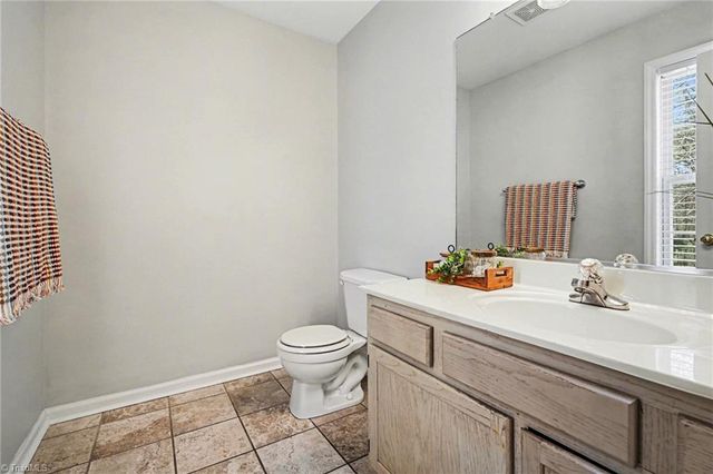 1580 Old Jonestown Road, Winston-salem, NC 27103