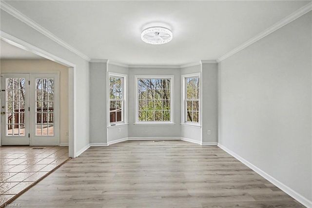 1580 Old Jonestown Road, Winston-salem, NC 27103