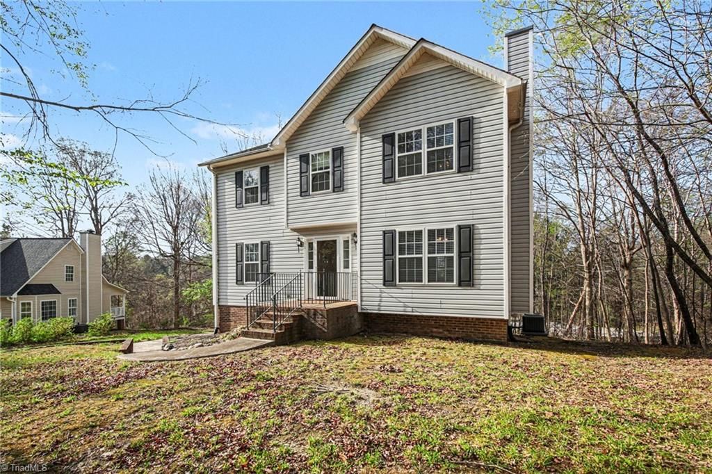 1580 Old Jonestown Road, Winston-salem, NC 27103