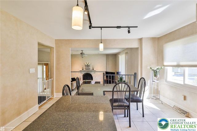 930 Springhouse Road, Allentown City, PA 18104