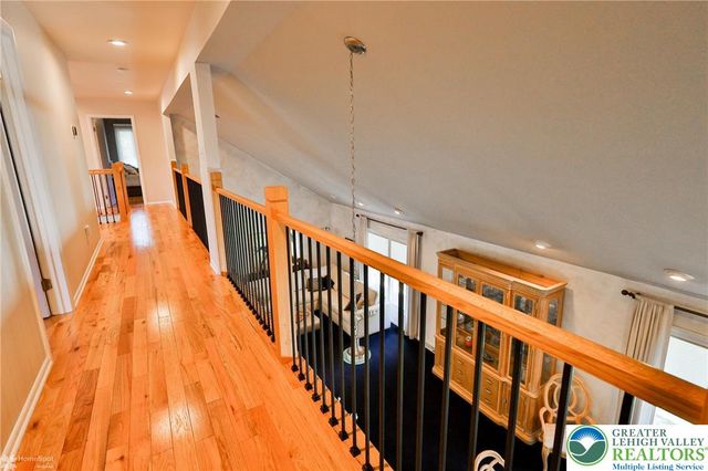 930 Springhouse Road, Allentown City, PA 18104