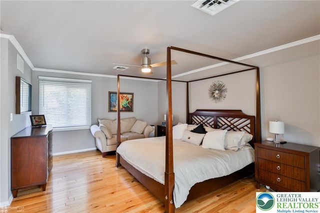 930 Springhouse Road, Allentown City, PA 18104