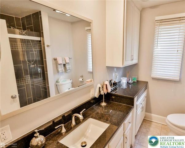 930 Springhouse Road, Allentown City, PA 18104