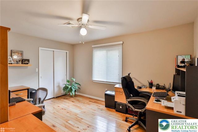 930 Springhouse Road, Allentown City, PA 18104