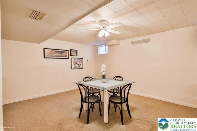 930 Springhouse Road, Allentown City, PA 18104