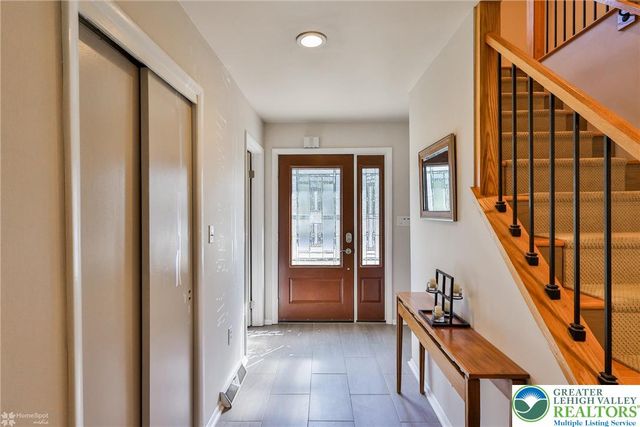 930 Springhouse Road, Allentown City, PA 18104