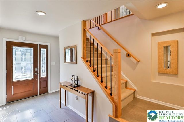 930 Springhouse Road, Allentown City, PA 18104