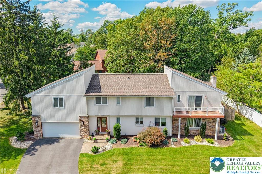 930 Springhouse Road, Allentown City, PA 18104