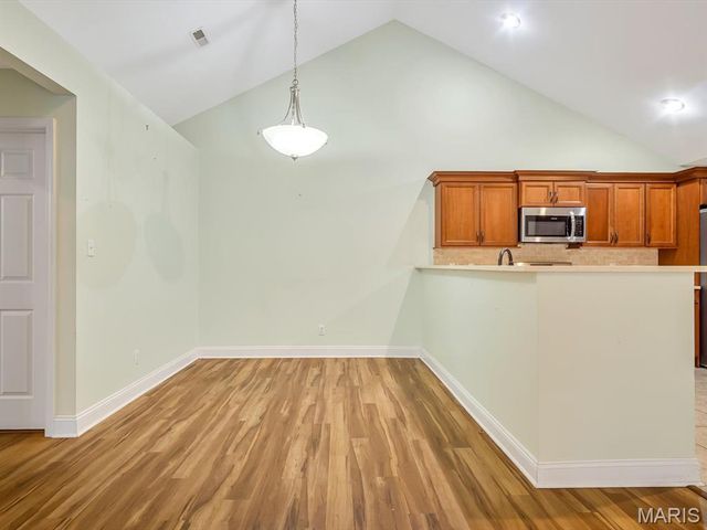 1213 Three Rivers Drive, O'fallon, IL 62269