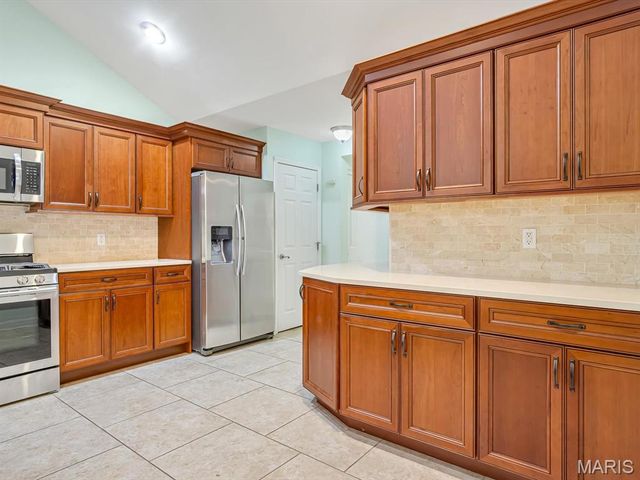 1213 Three Rivers Drive, O'fallon, IL 62269