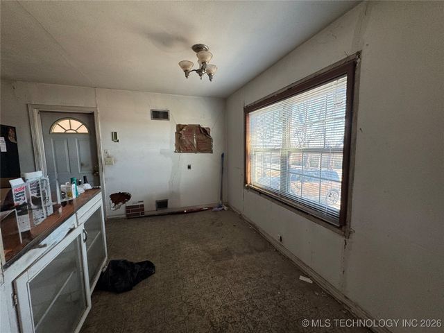 8072 S US Hwy 69, Mcalester, OK 74501