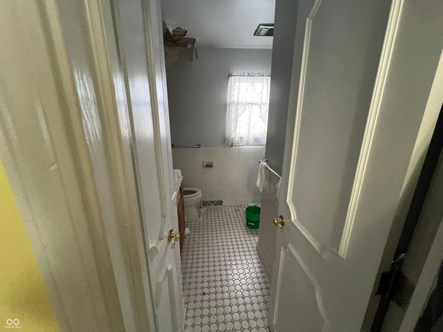 5208 S State Road 67, Anderson, IN 46013