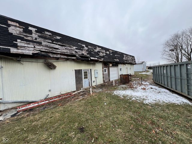 5208 S State Road 67, Anderson, IN 46013