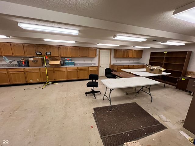 5208 S State Road 67, Anderson, IN 46013