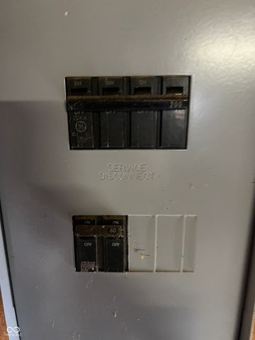 5208 S State Road 67, Anderson, IN 46013