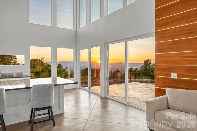 6718 Walkertop Mountain Heights Drive, Morganton, NC 28655