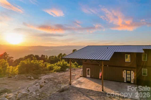 6718 Walkertop Mountain Heights Drive, Morganton, NC 28655
