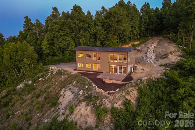 6718 Walkertop Mountain Heights Drive, Morganton, NC 28655