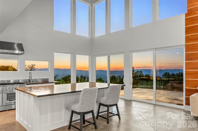 6718 Walkertop Mountain Heights Drive, Morganton, NC 28655