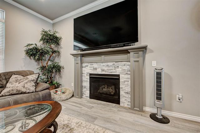 1728 W Zachary Way, Mustang, OK 73064