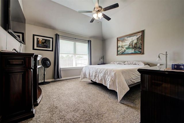 1728 W Zachary Way, Mustang, OK 73064
