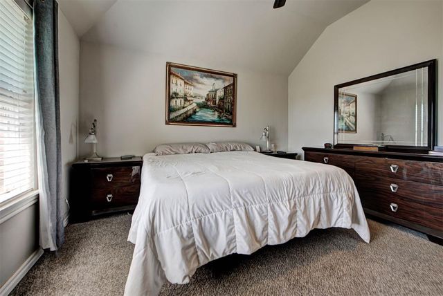 1728 W Zachary Way, Mustang, OK 73064