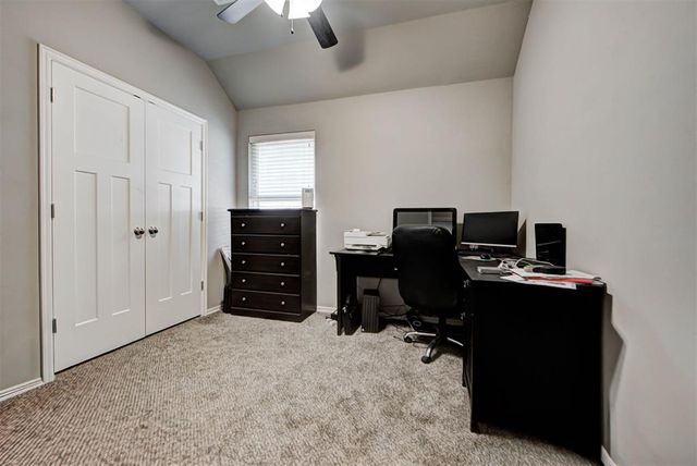 1728 W Zachary Way, Mustang, OK 73064