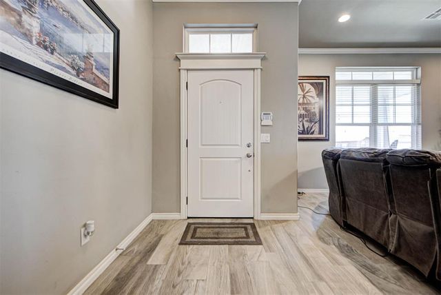 1728 W Zachary Way, Mustang, OK 73064