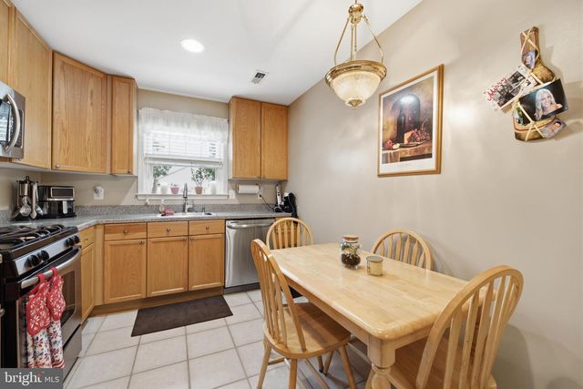 66 ASHLEY DR, WARMINSTER ASHLEY DR, Warminster, PA 18974