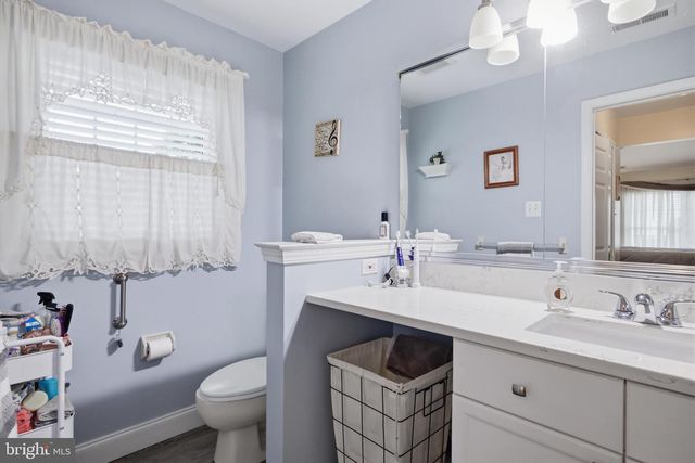 66 ASHLEY DR, WARMINSTER ASHLEY DR, Warminster, PA 18974