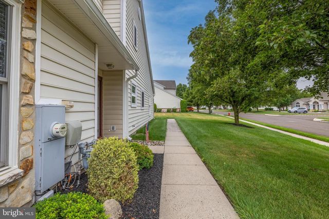 66 ASHLEY DR, WARMINSTER ASHLEY DR, Warminster, PA 18974