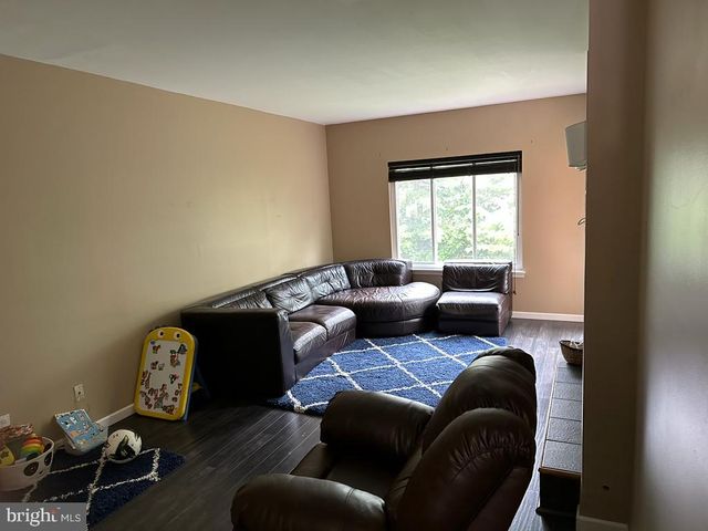 333 WINDING WAY, King Of Prussia, PA 19406
