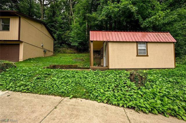 3725 Rome Drive, New Franklin, OH 44319