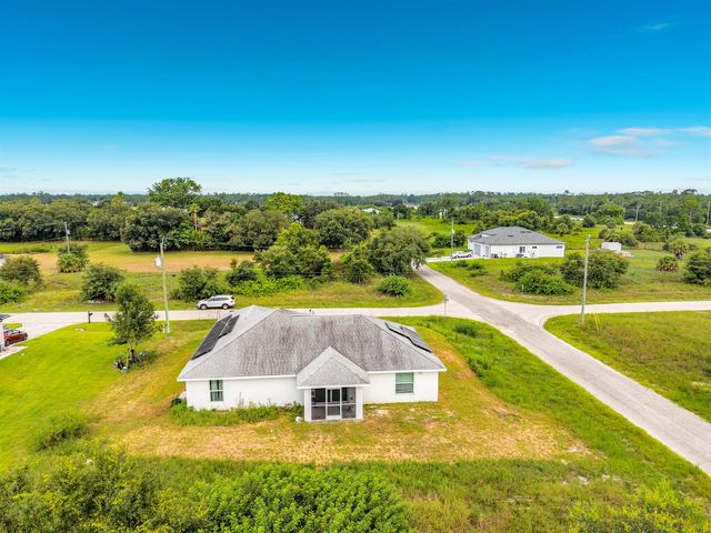 2501 E 17TH Street, Lehigh Acres, FL 33972