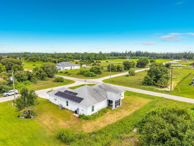 2501 E 17TH Street, Lehigh Acres, FL 33972