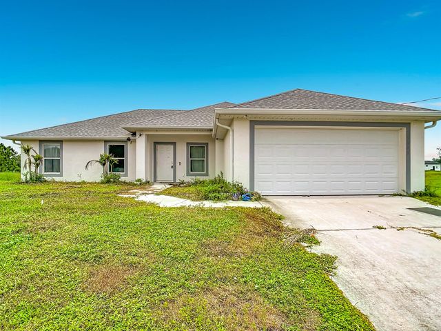 2501 E 17TH Street, Lehigh Acres, FL 33972
