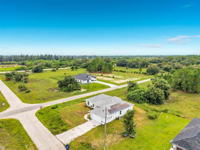 2501 E 17TH Street, Lehigh Acres, FL 33972