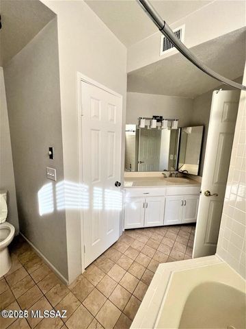 6336 N Vuelta TAjo, Tucson, AZ 85718