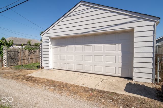 3839 Hoyt Avenue, Indianapolis, IN 46203